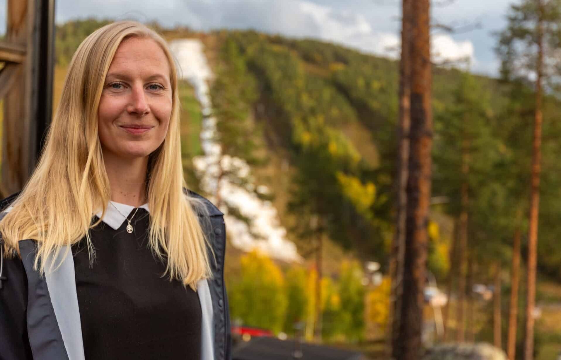 Nadja Ekblom, Stegra, med Storklinten i bakgrunden